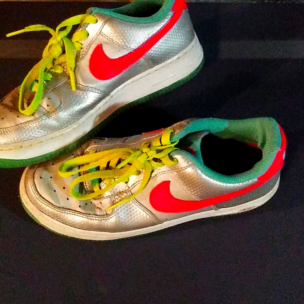 Shoes